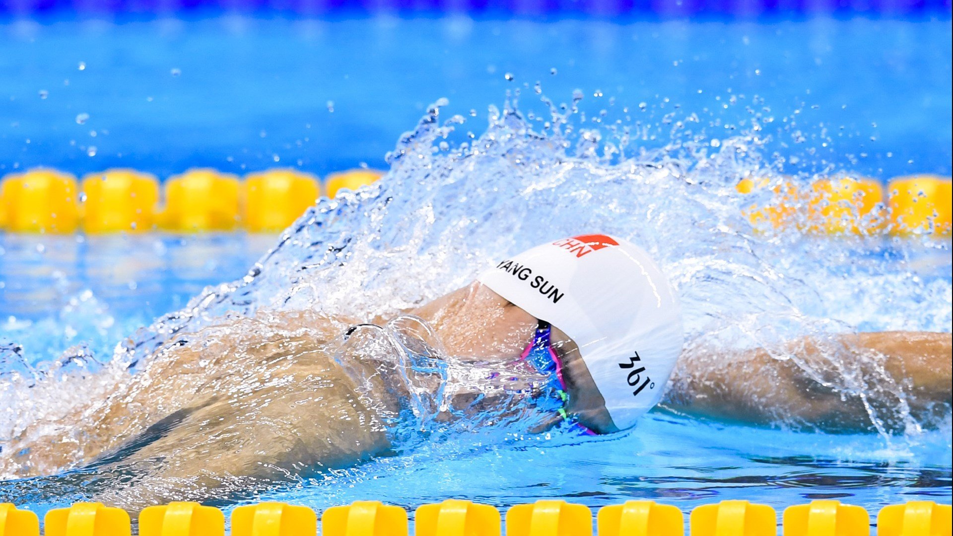 开云体育-唯一的胜利，在年终总决赛的聚光灯下，没有横扫，只有重生